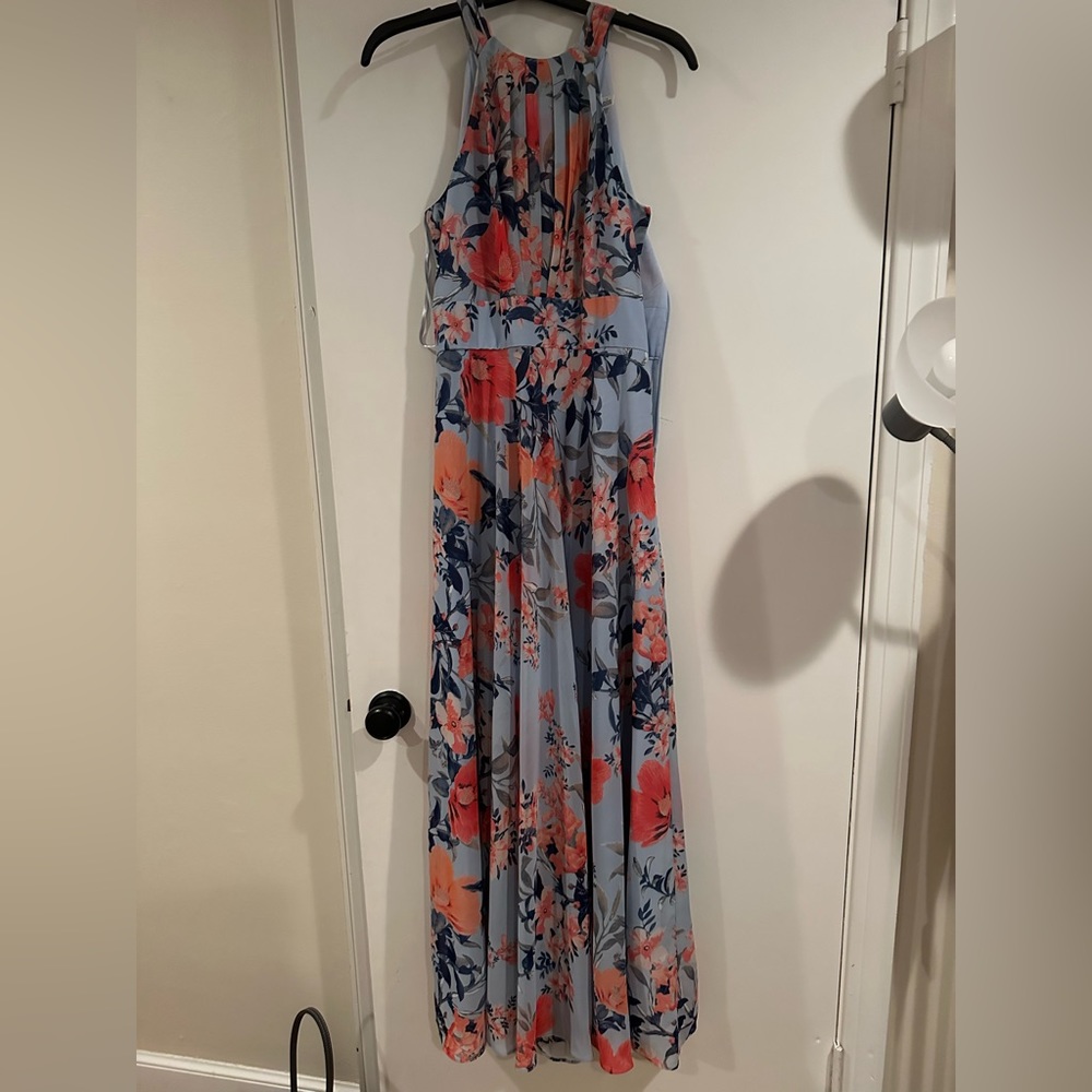 New with tags dress for weddings or other occasions.
